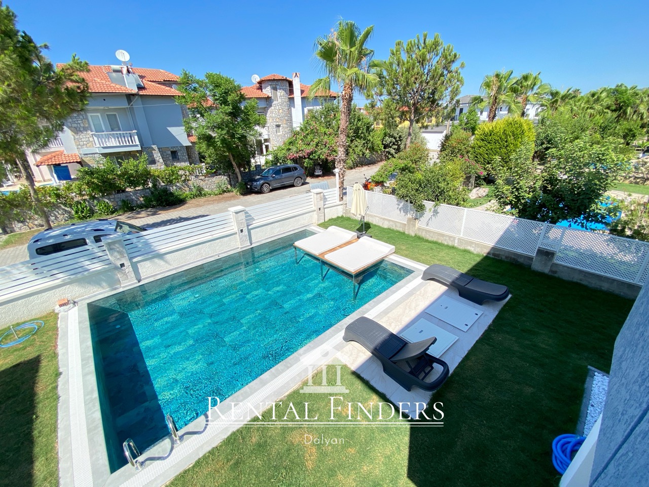 Villa Pink Diamond 4 Bedroom