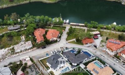 Villa River