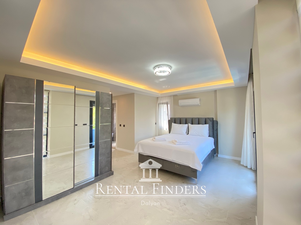 Villa Pink Diamond 4 Bedroom