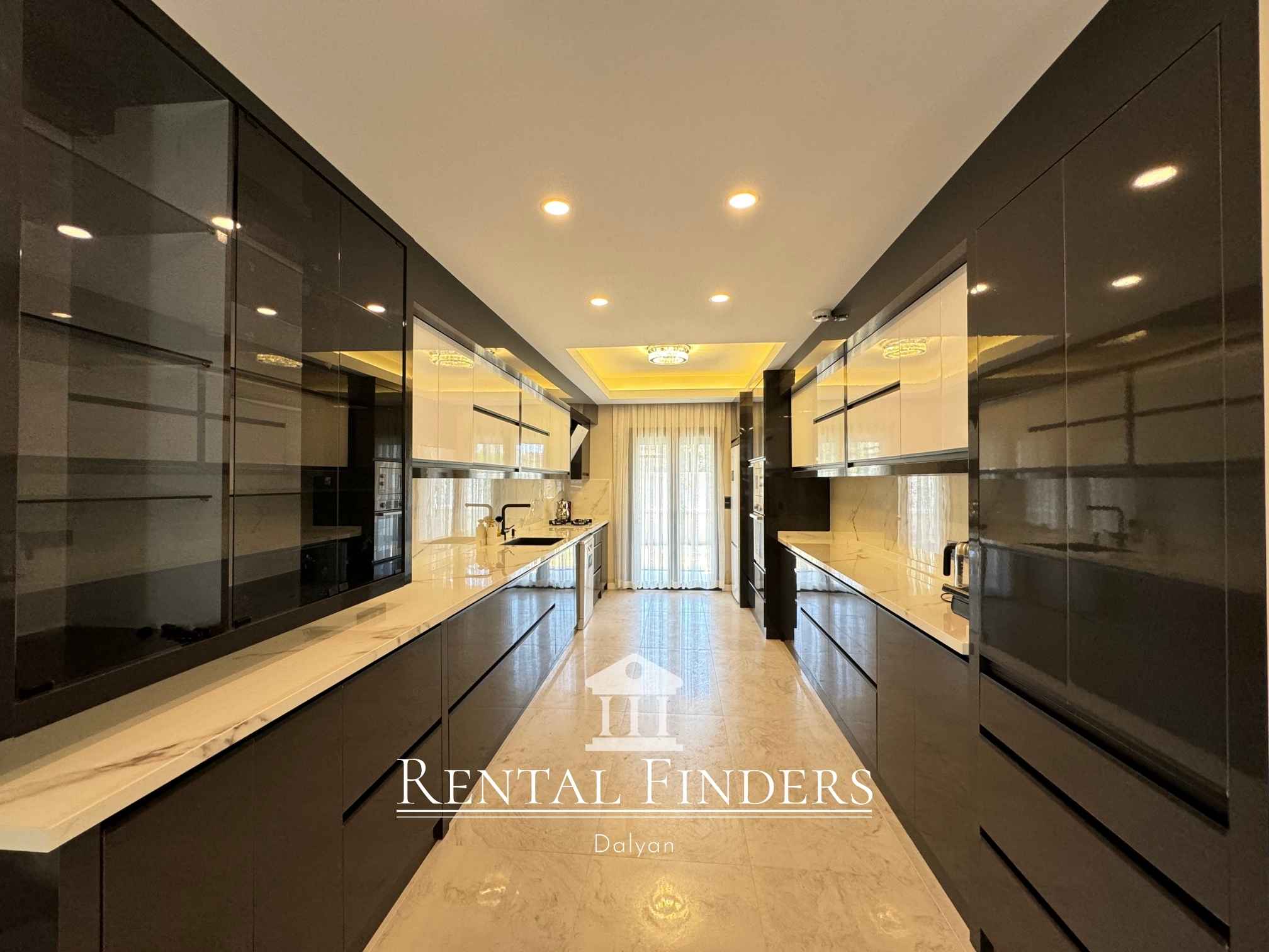 Villa Pink Diamond 4 Bedroom
