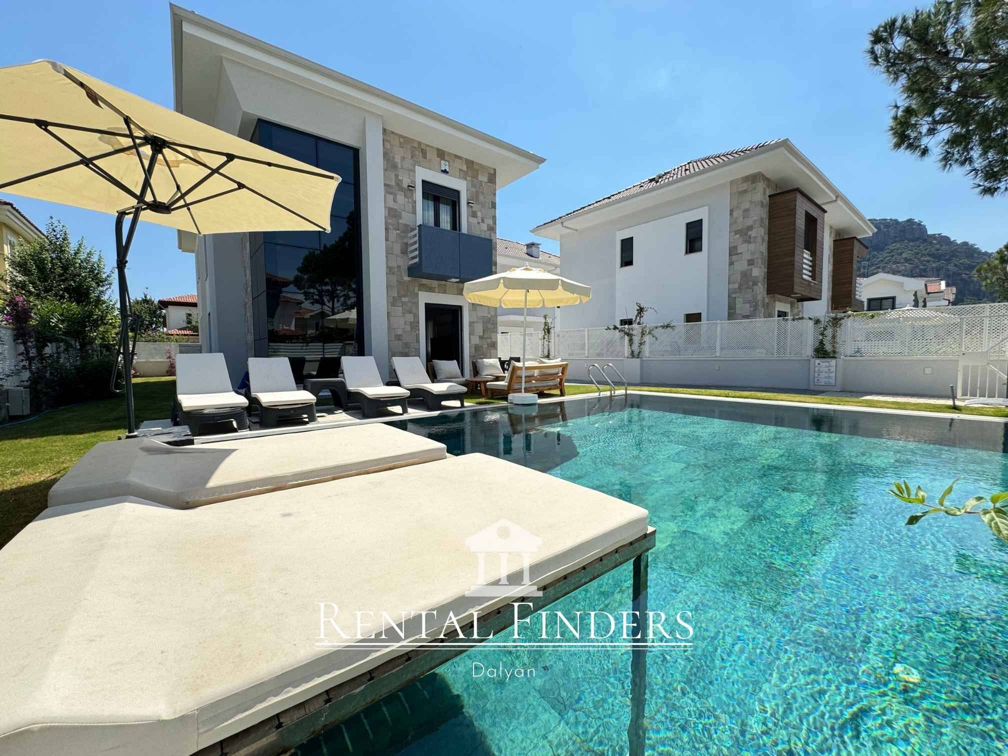 Villa Pink Diamond 4 Bedroom