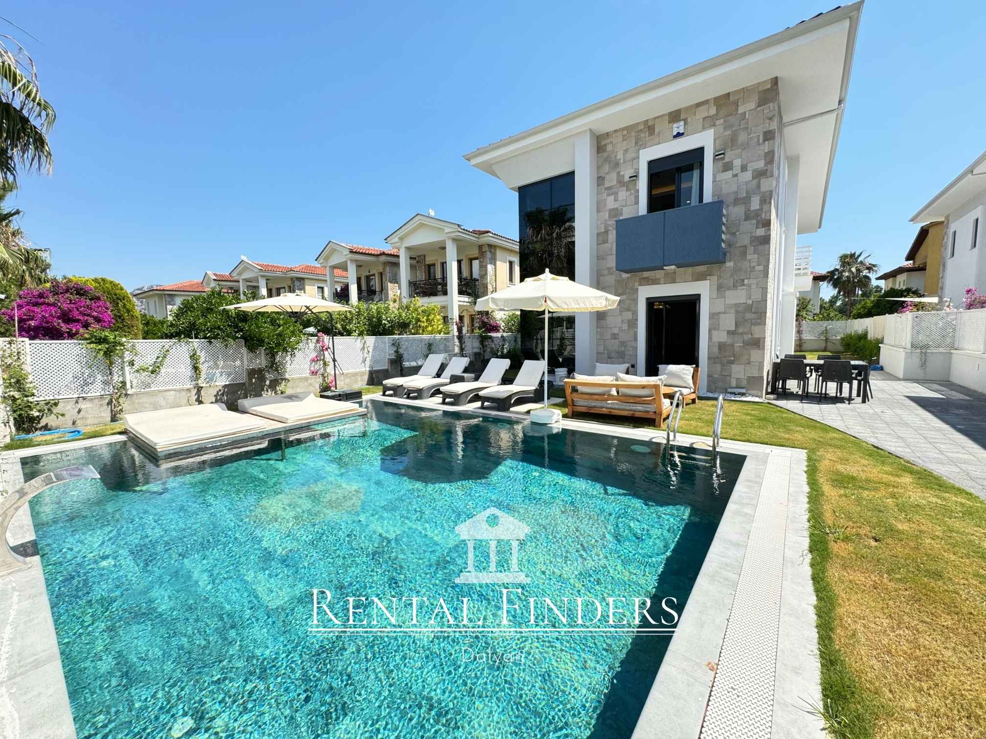 Villa Pink Diamond 4 Bedroom